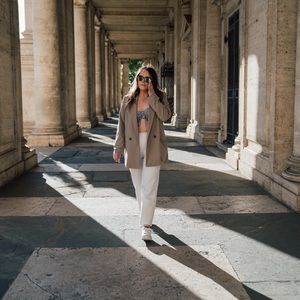 Oversized beige H&M fashion blazer